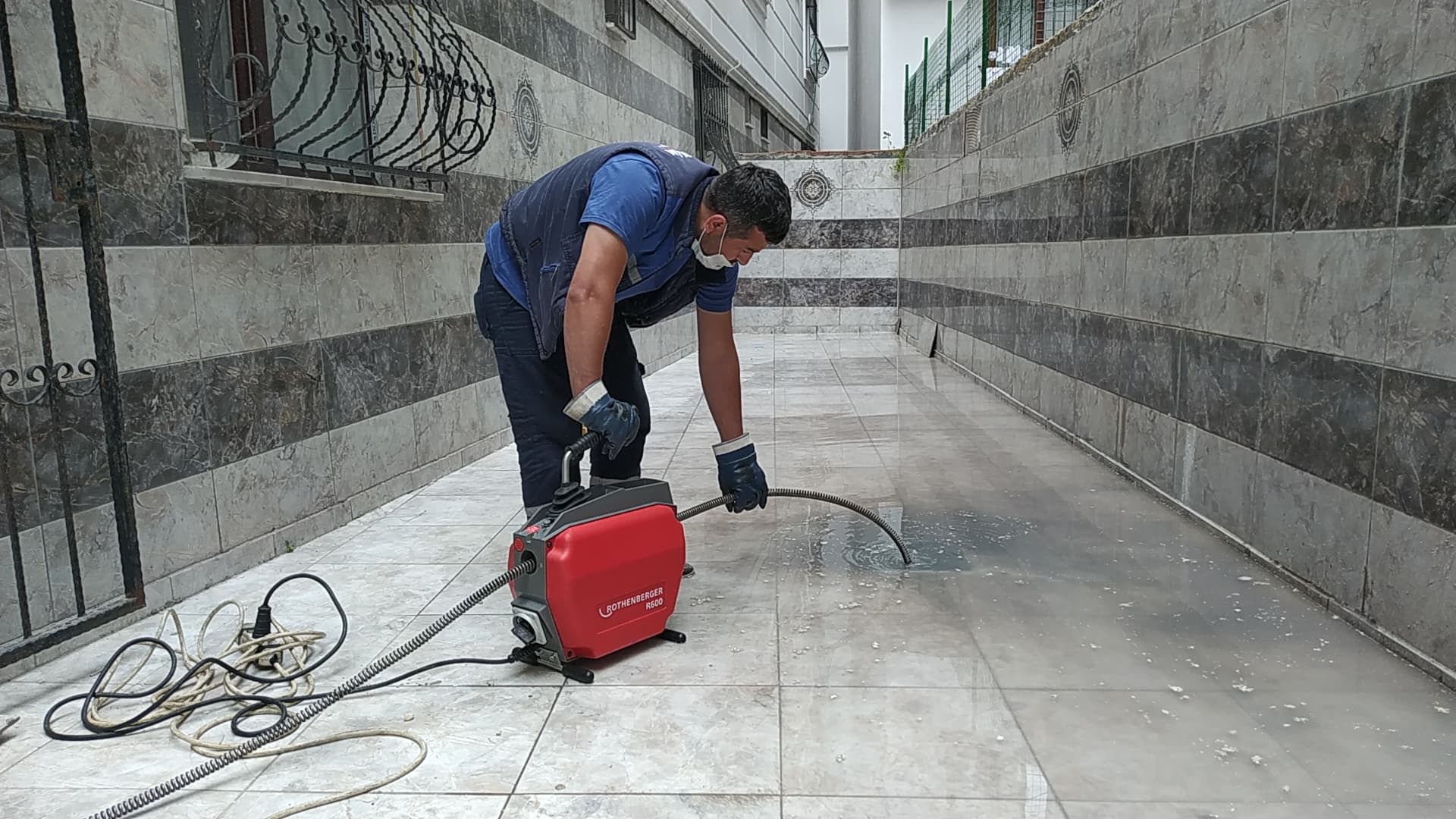 Lavabo tıkanıklığı açma hizmeti